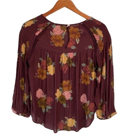 LOFT Burgundy Floral Long Sleeve Key Hole Back Blouse Ruched Crochet Lace Flowy - Picture 5 of 15